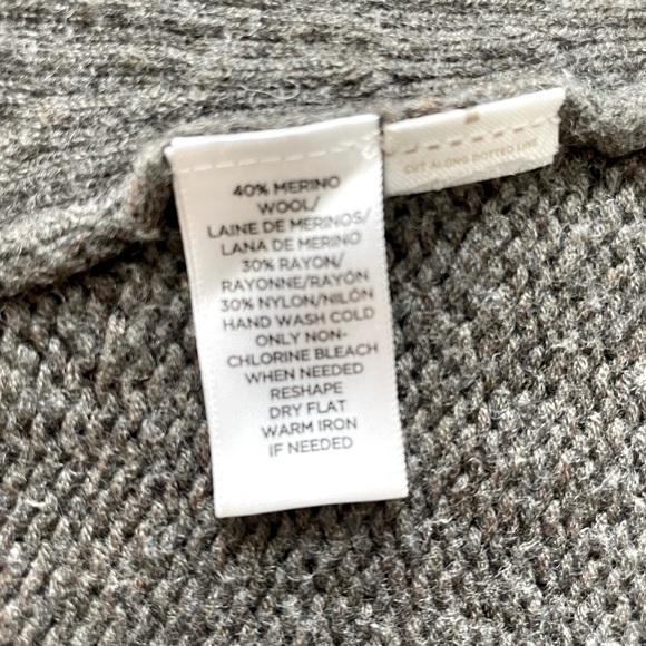 LOFT cardigan sweater - Picture 8 of 8